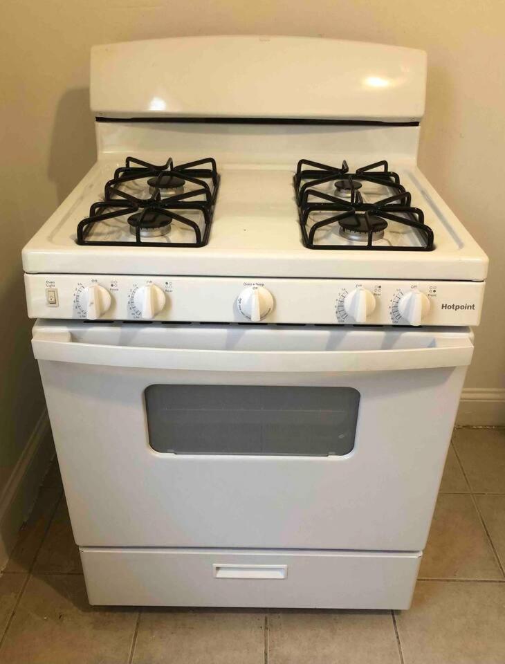 Spacious And Bright 2 Bedroom Apartment With 1 Bathroom And Private Street Entrance Paterson Luaran gambar